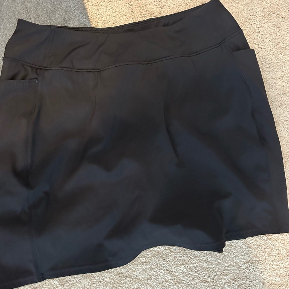 NWT bundle of 2 Tek Gear Skorts - Picture 5 of 6